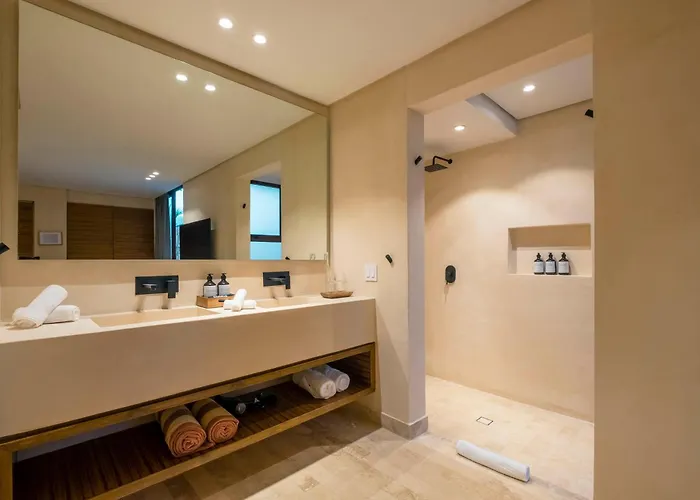 Collection O Faisano Boutique Luxury Hotel, (adults Only) Hotel 4*