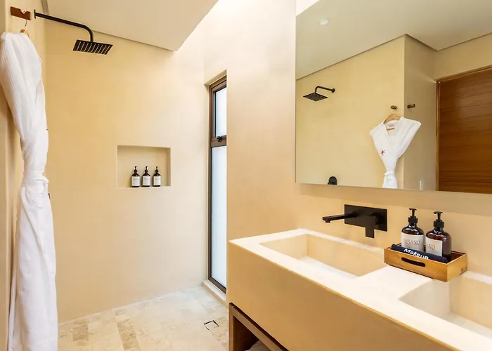 Collection O Faisano Boutique Luxury Hotel, (adults Only) Hotel 4*